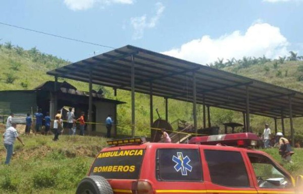 Matan y queman a hombre dentro de vivienda; dos más están desaparecidos &nbsp;