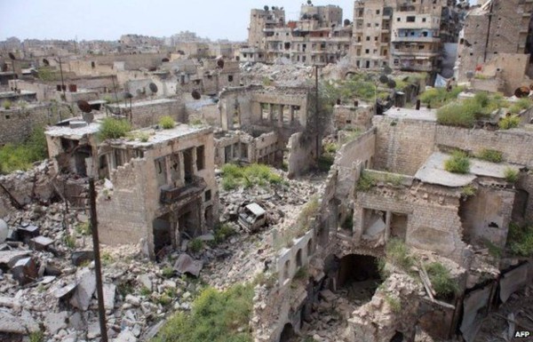 Hallan en Siria una fosa común con 42 personas ejecutadas por Estado Islámico