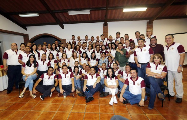 Noche de buenos recuerdos para ex alumnos del Instituto San Francisco