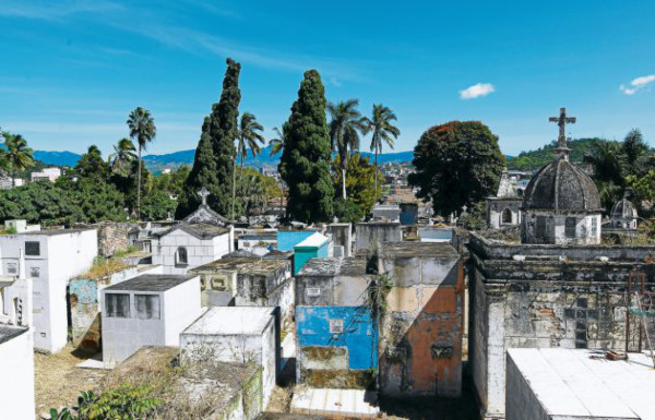 Gestionan terreno para un nuevo cementerio público en Tegucigalpa