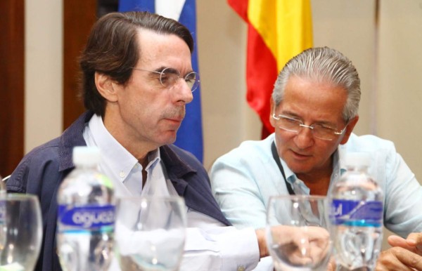 'No puede haber países exitosos en regímenes fracasados': JOH