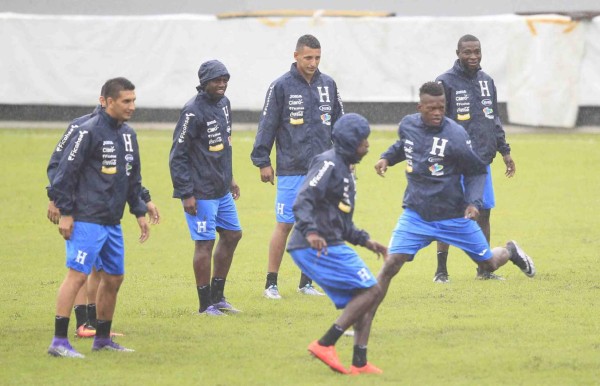 Olimpia ya ganó un clásico en el estreno de un entrenador...
