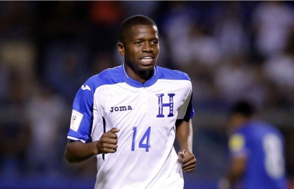 FOTOS: Las personalidades que asistirán a la boda de Carlo Costly