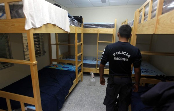 Reconstruyen 49 estaciones policiales del Distrito Central