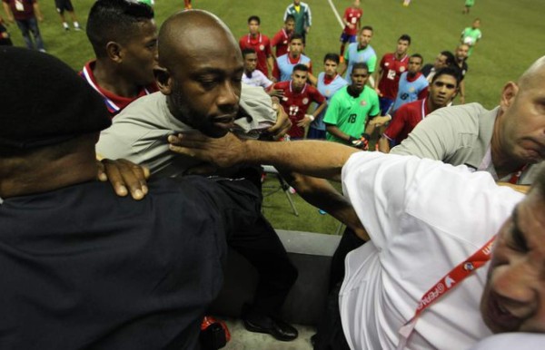Paulo César Wanchope no es más entrenador de Costa Rica