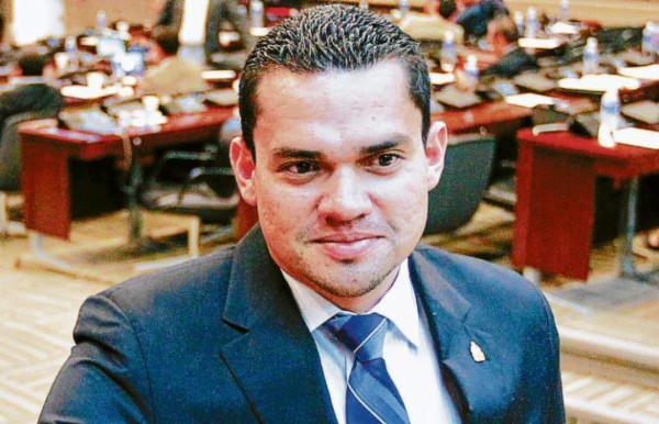 'Exigimos mejores resultados”: Tomás Zambrano