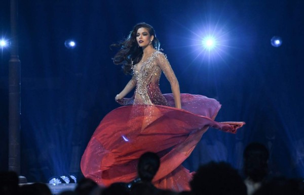 FOTOS: Los vestidos de noche más elegantes de la gala de premiación de Miss Universo 2019