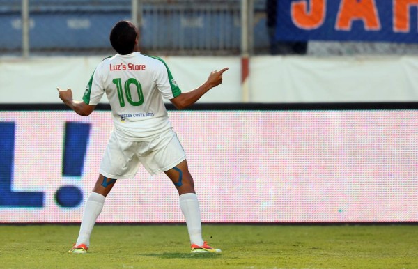 ¿Por qué Rambo de León arremetió contra Patón Mejía del Olimpia?