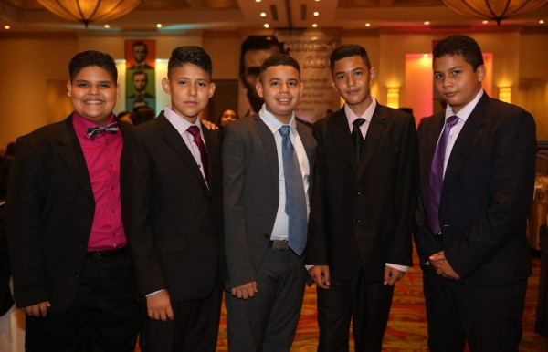 Cena en honor a los estudiantes de la Escuela Lincoln