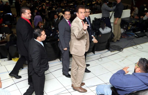 Nasralla: Pac debe 'eliminar varios cánceres'