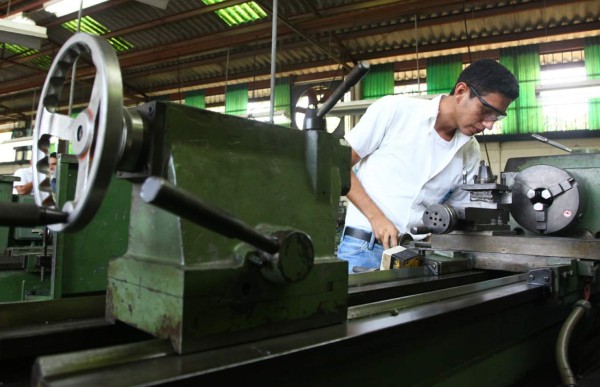 Luis Zelaya: Modernidad llega con un gobierno tecnológico y eficiente