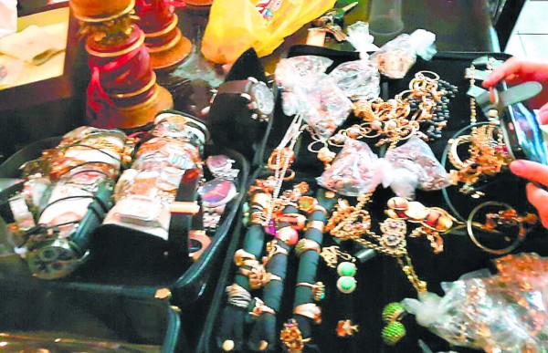 Honduras: Autoridades aseguran más residencias y un lujoso yate