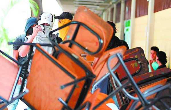 UNAH resguardará edificios contra tomas