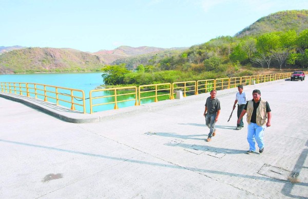 Primeras lluvias recuperan niveles de la represa Nacaome