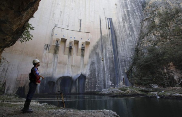 Investigación: por inundación estuvo a punto de racionarse energía en toda Honduras