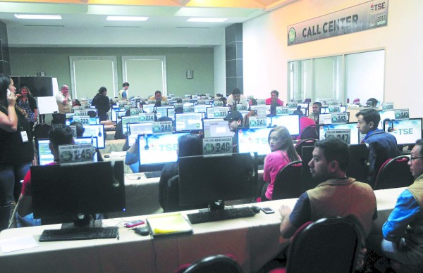 sin reclamar 100 mil cédulas en el Registro