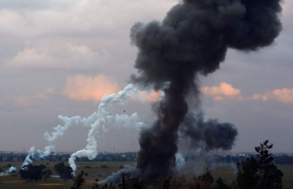 Egipto bombardea a yihadistas en Libia tras un ataque contra cristianos