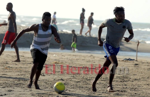 Sol, arena y mar: las mejores imágenes de Semana Santa antes de la pandemia