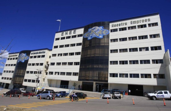 Tarifa actual de energía cubre 65% de los costos