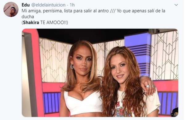 Los memes que dejó el look de Shakira previo al Super Bowl