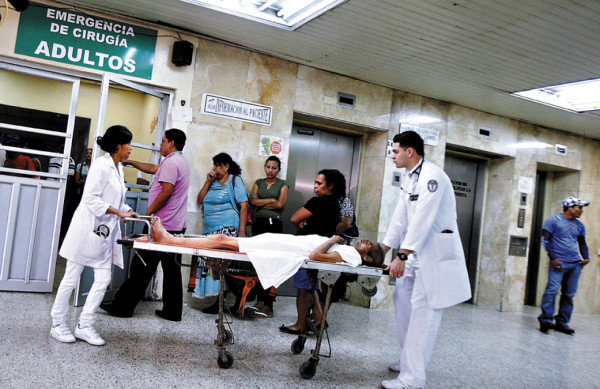 Hospitales asistirán emergencias en verano