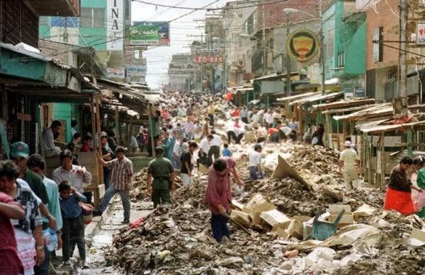 Hace 22 años Honduras sufrió el paso del devastador huracán Mitch, vea estas 10 impactantes imágenes
