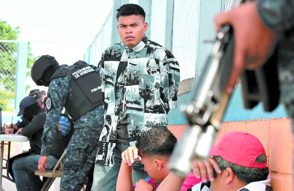 Con 17 órdenes de captura pendientes detienen a 'El Topo”