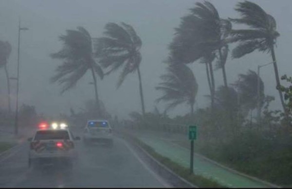 'El miedo se apoderó de nosotros': Hondureña en EEUU huyó de la furia del huracán Irma