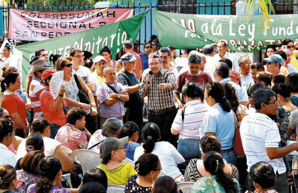 Anuncian sanción a docentes en paro