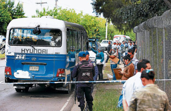 Dentro de rapidito le quitan la vida