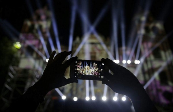 Un festejo lleno de luz y talento para honrar a Suyapita