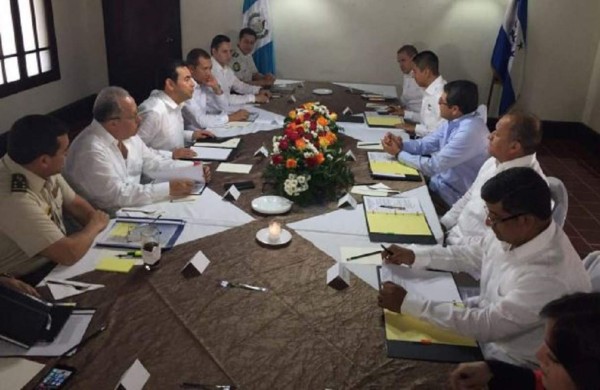 Delegación hondureña entrega propuesta del Frente Trinacional contra maras y pandillas