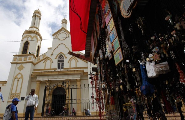 Más honores para la Morenita