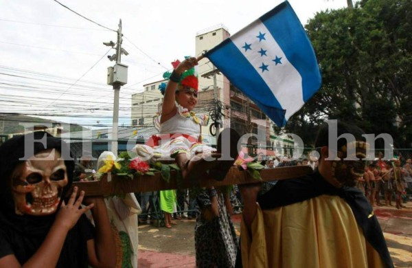 Escolares conmemoran Día al Cacique Lempira
