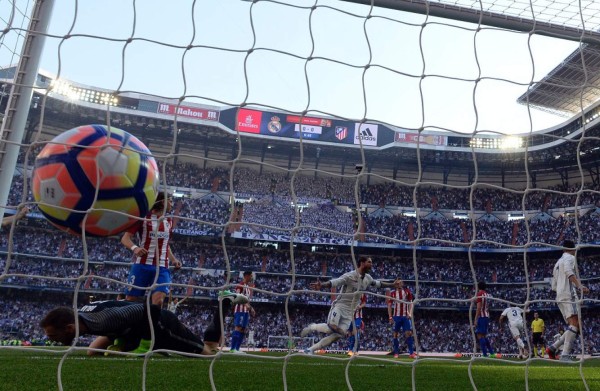 Pepe se rompe dos costillas y es duda para lo que resta de temporada