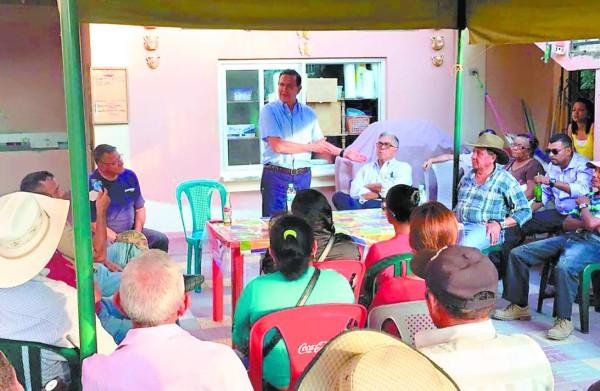 Pais4C-091015, Quis dolor aut