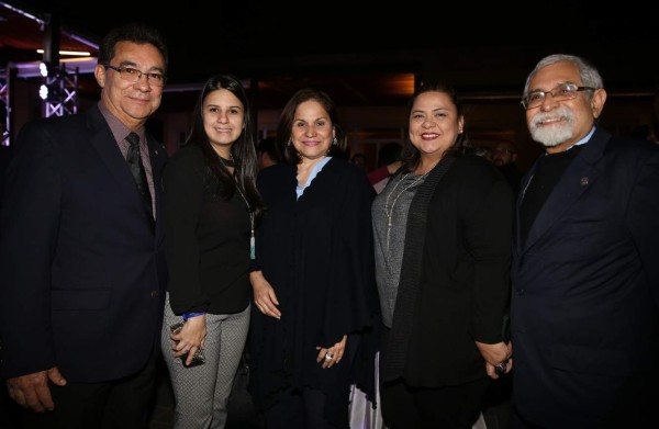 Artistas nacionales presentan canción 'Así te amo yo Honduras”