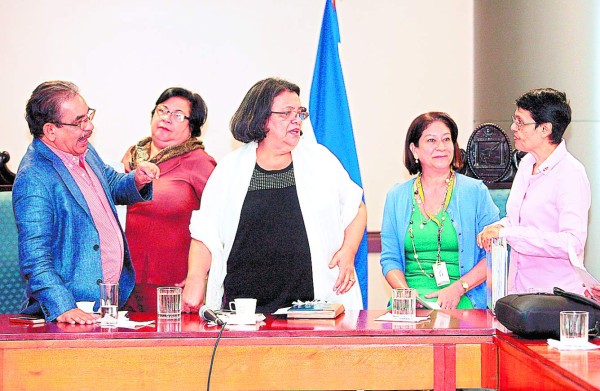 Cuenta regresiva para aspirantes a la Junta de la UNAH