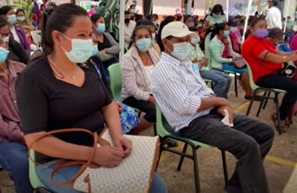 Consternación en velorio del alcalde José Lorenzo 'Lenchito' Bejarano (FOTOS)