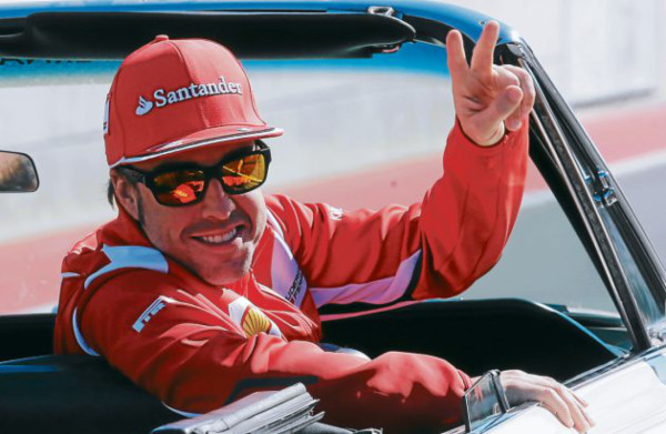 Fernando Alonso urge de un milagro