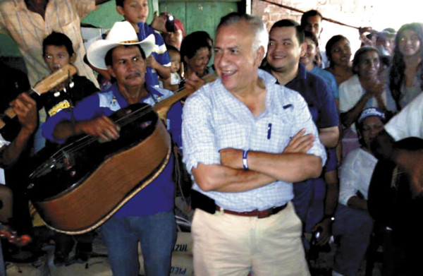 Mauricio Oliva tendrá riendas del Congreso