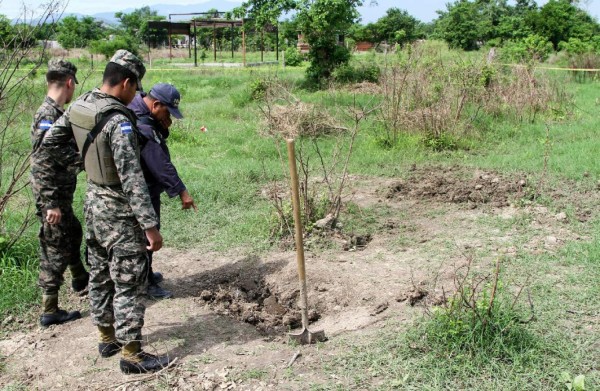 Honduras: Buscan cuerpos en La Planeta