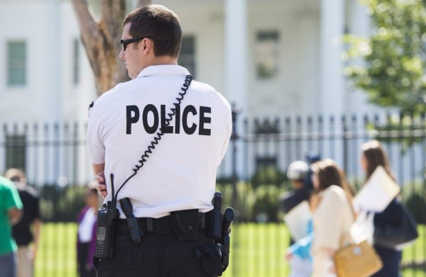 Obama preocupado por brecha en seguridad de la Casa Blanca