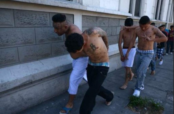 Casi una veintena de pandilleros mueren en El Salvador&nbsp;&nbsp;&nbsp;&nbsp;