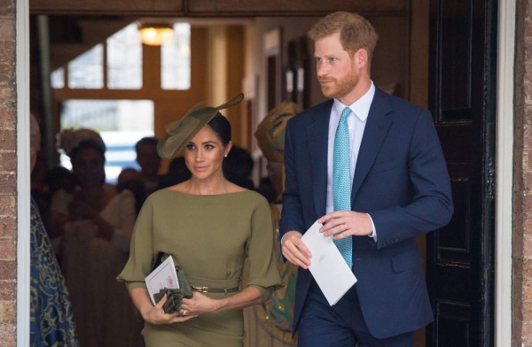 Fotos: Así fue el bautismo del príncipe Louis, sobrino de Meghan y Harry
