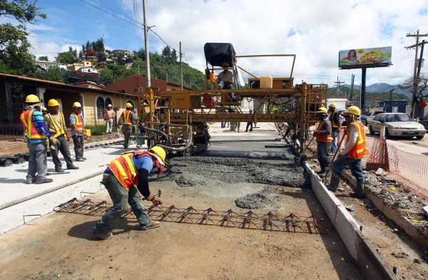 Afinan habilitación de paso a desnivel para los ciclistas