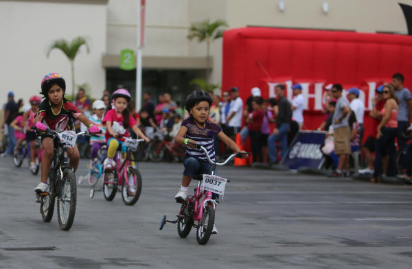 Un éxito Primera Vuelta Ciclística Infantil