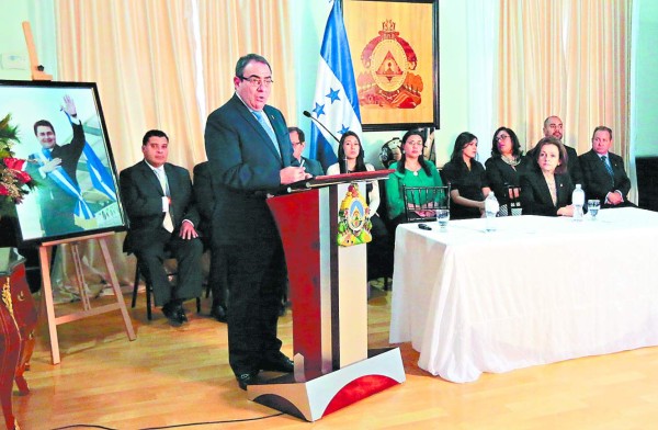 Cancillería de Honduras gestionó $516 millones