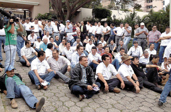 Alcaldías a punto de paralizar proyectos
