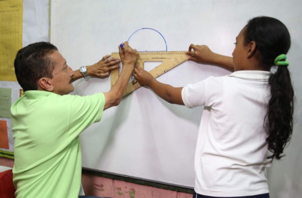 El profe Francisco, ejemplo de esmero y dedicación